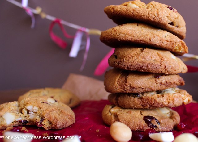 Cranberry, Macadamia Nut and White Chocolate Cookies One Perfect Mess recipe biscuits easy chewy crunchy Christmas baking moist 9