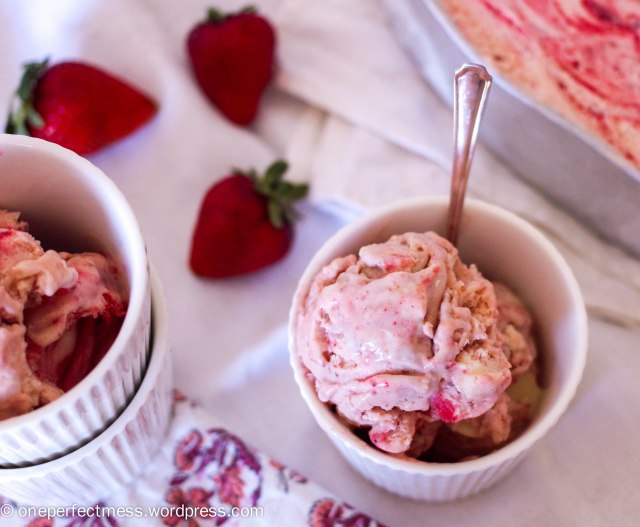 Strawberry and White Chocolate Semifreddo One Perfect Mess easy summer recipe icecream ice cream no churn without machine fresh strawberries white chocolate chunk chip 3